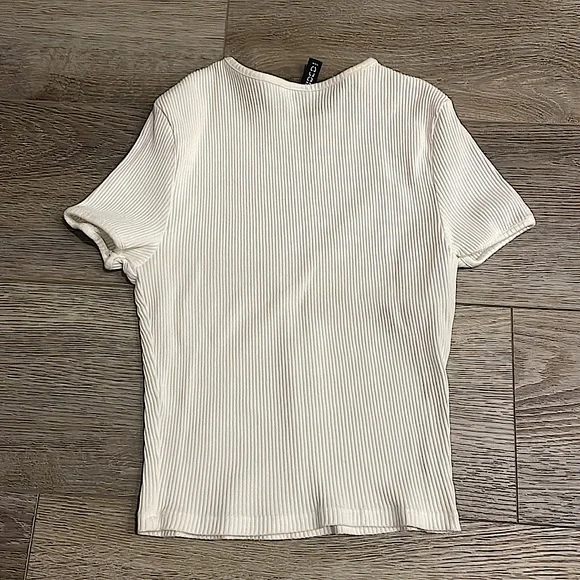 H&M Graphic Ribbed Top - Picture 4 of 4